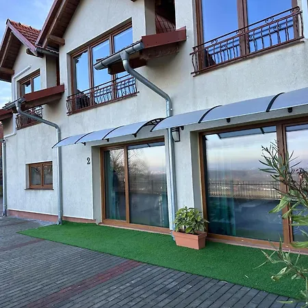 Apartament Bena Ze Zjawiskowym Tarasem Widokowym Chełmno Zewnętrze zdjęcie